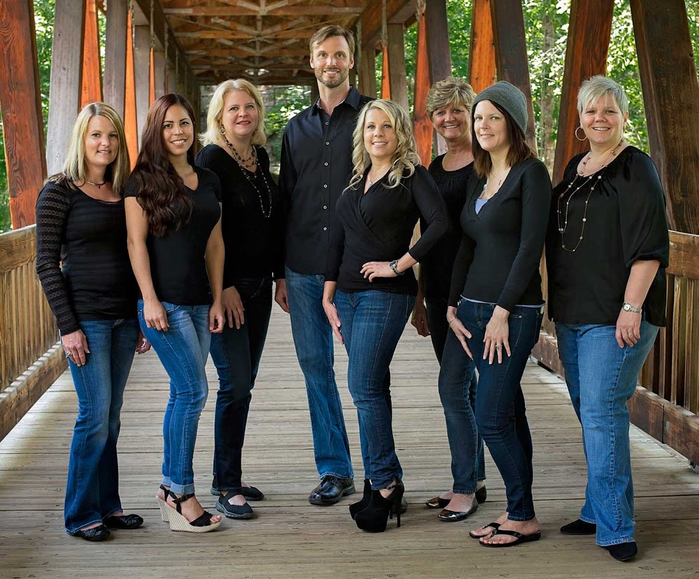 Alpharetta Smile Center : Charles L. Hill, DMD
