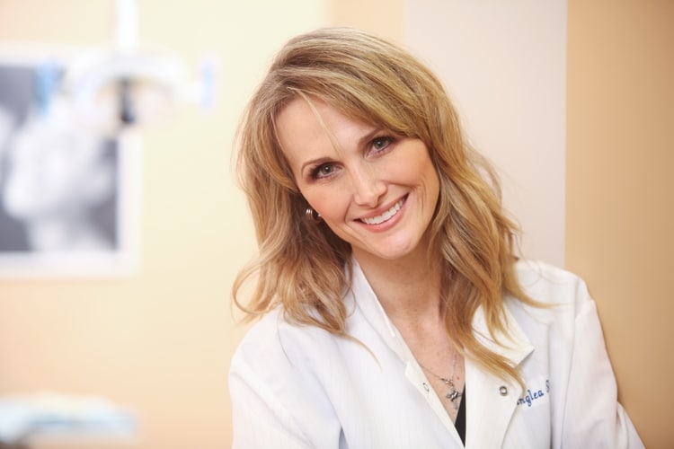 Smile Atlanta Center for Dental Excellence – Anglea Slone DMD
